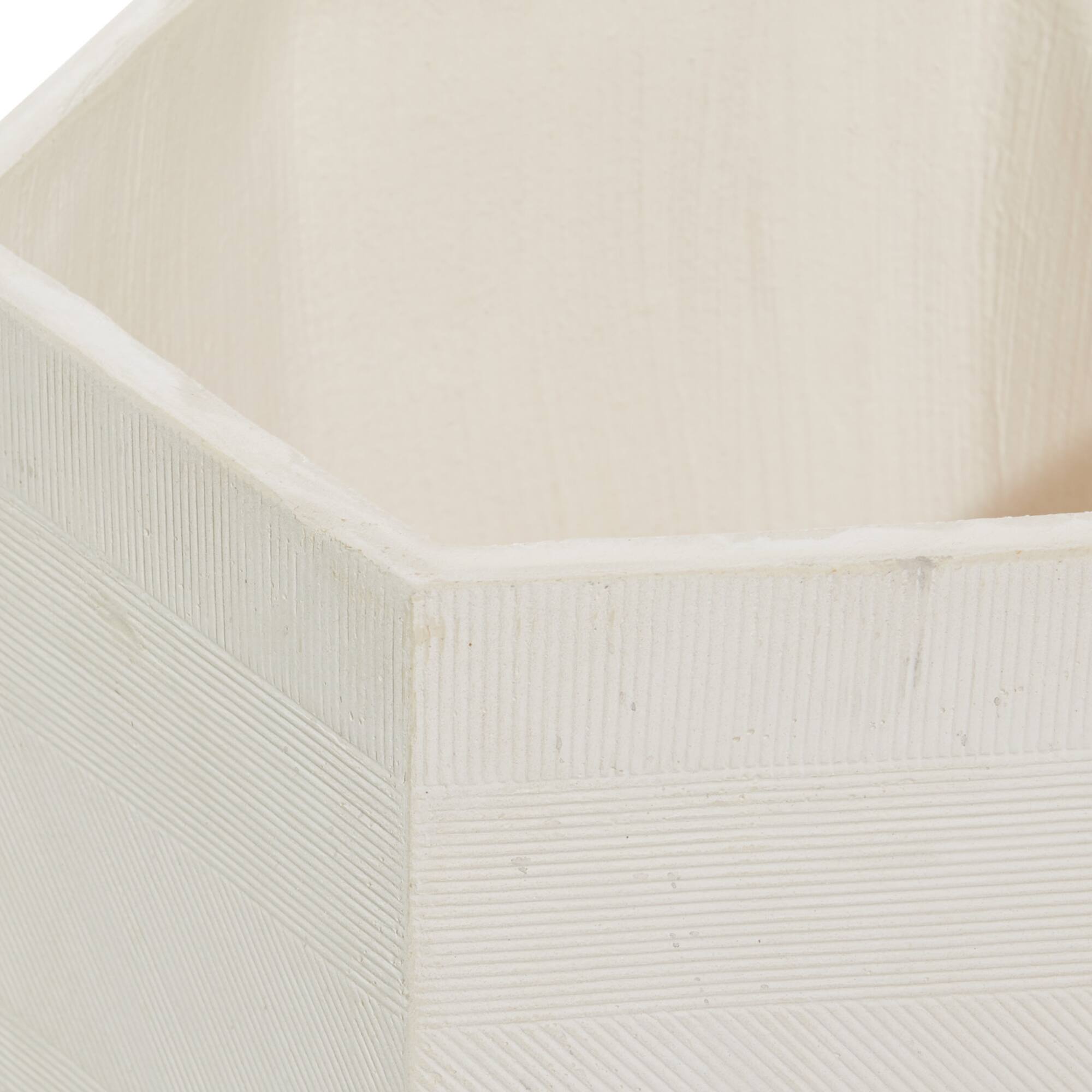 Contemporary Polystone Planter Set